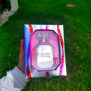 Victoria's Secret Bombshell Holiday Perfume